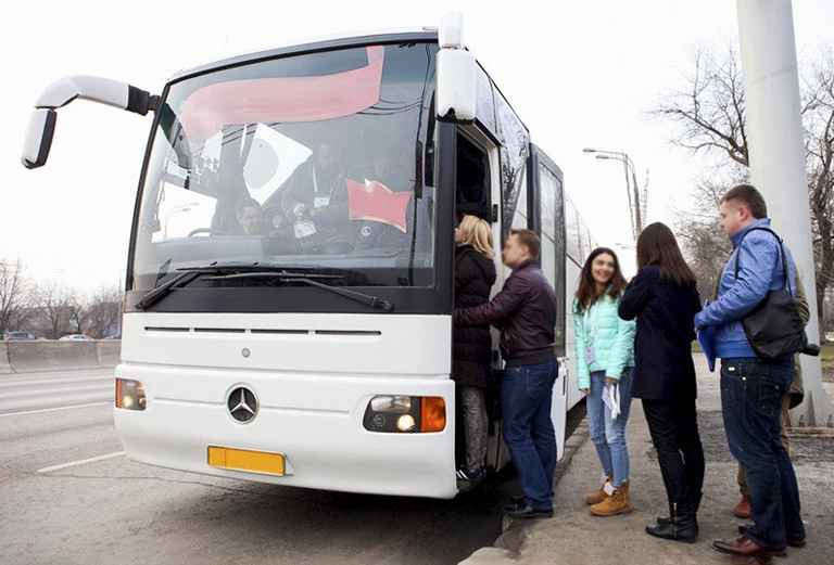 Пассажирские перевозки на автобусе из Серпухов в Москва