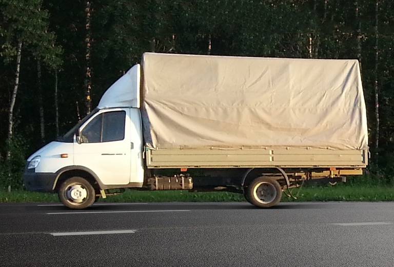 Перевозка автотранспортом строительных грузов из Ивантеевка в Королев